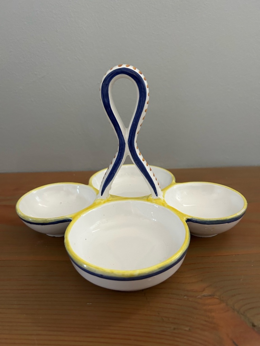 Deruta Italian pottery condiment server